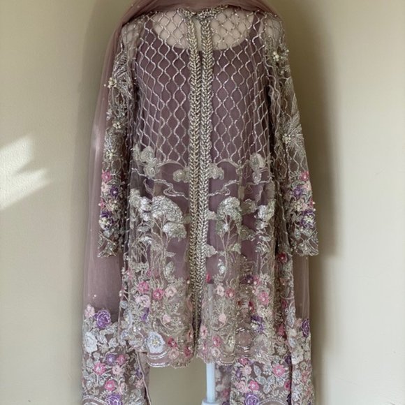 Republic Womenswear Other - Republic Womenwear Wedding Formal Arijmani